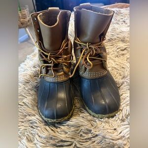 L.L. Bean boots women’s 6